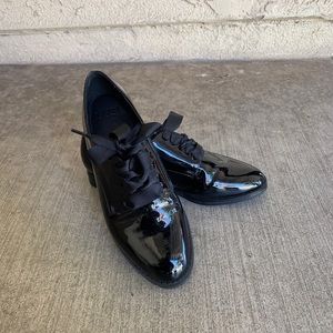 Black Patent Vintage Sustainable Oxfords